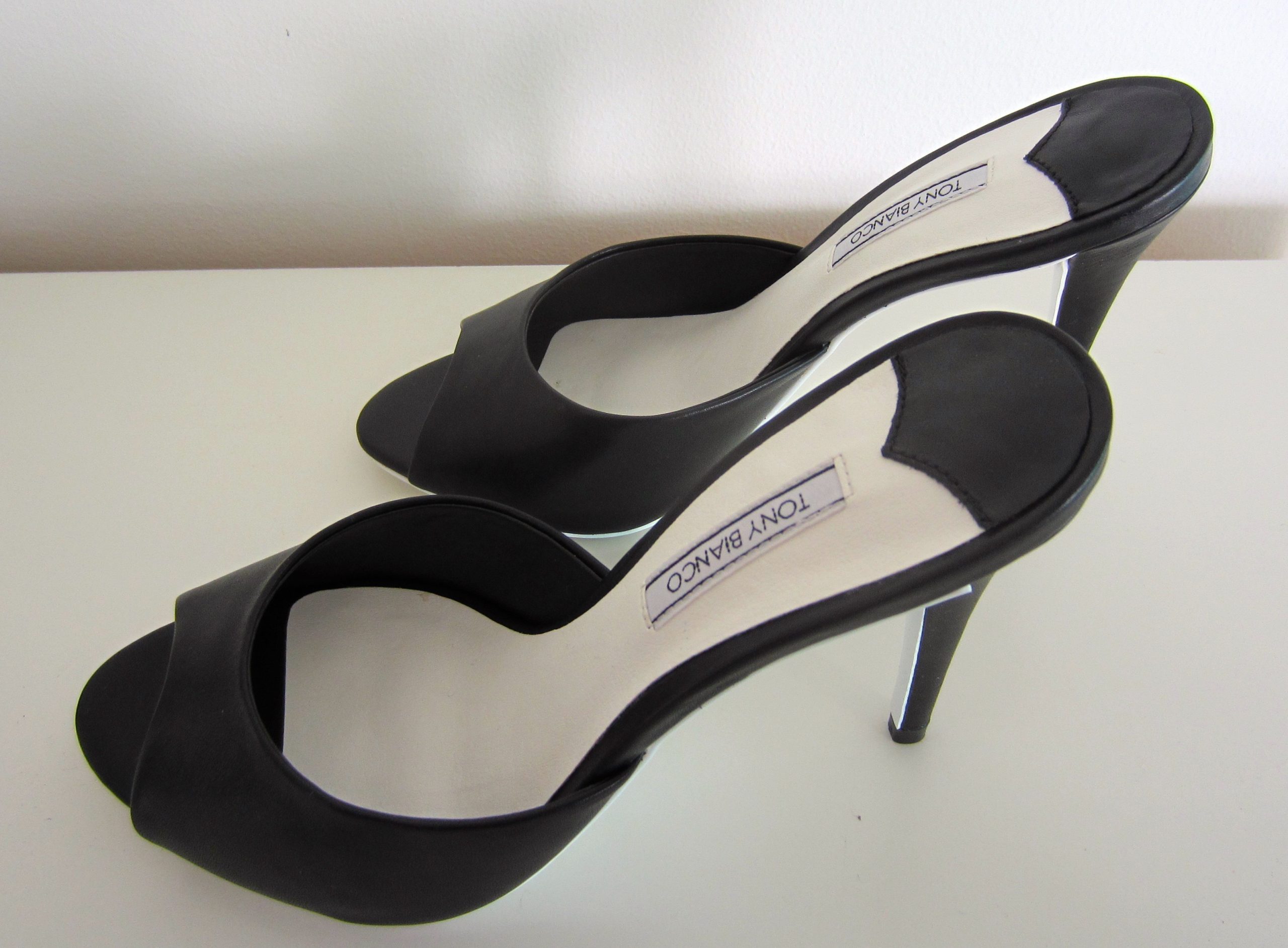 tony bianco snakeskin heels